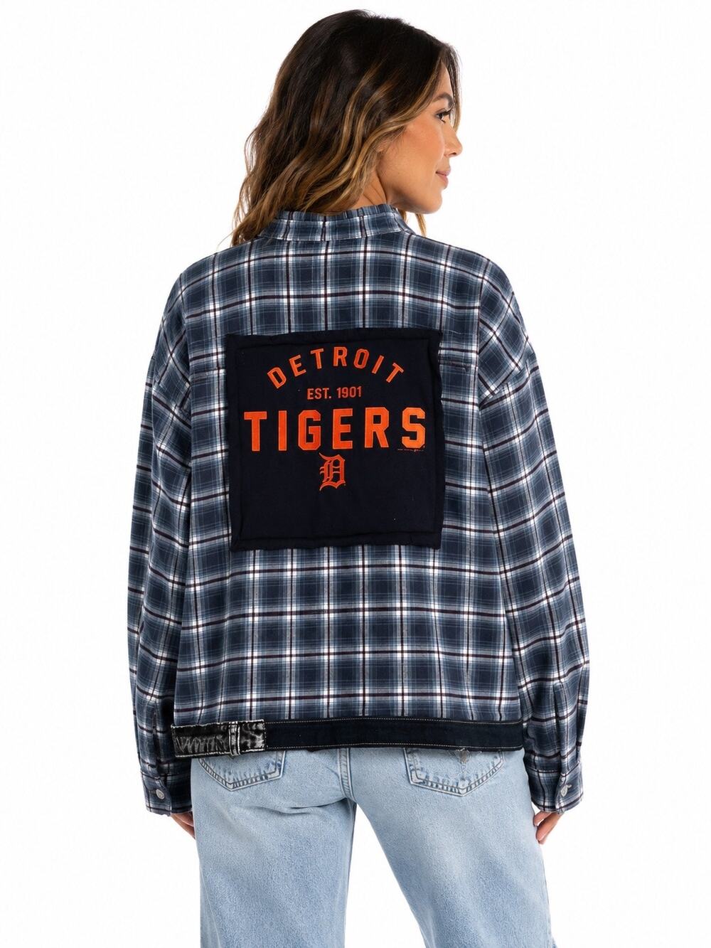 Detroit Tigers Upcycled Plaid Quilted Jacket – Women’s XL